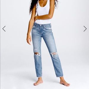 Rag and Bone Rosa Mid-Rise Boyfriend Jean